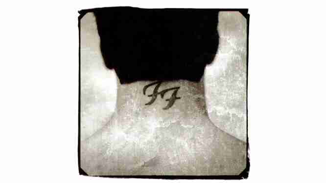 FOO FIGHTERS: THERE IS NOTHING LEFT TO LOSE Third Studio Album (1999)