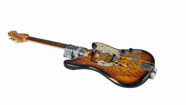 Kurt Cobain’s 1973 Fender Mustang guitar smashed sold for $486,400 USD at Julien’s Auctions’ Rock ‘N’ Roll Idols & Icons Auction